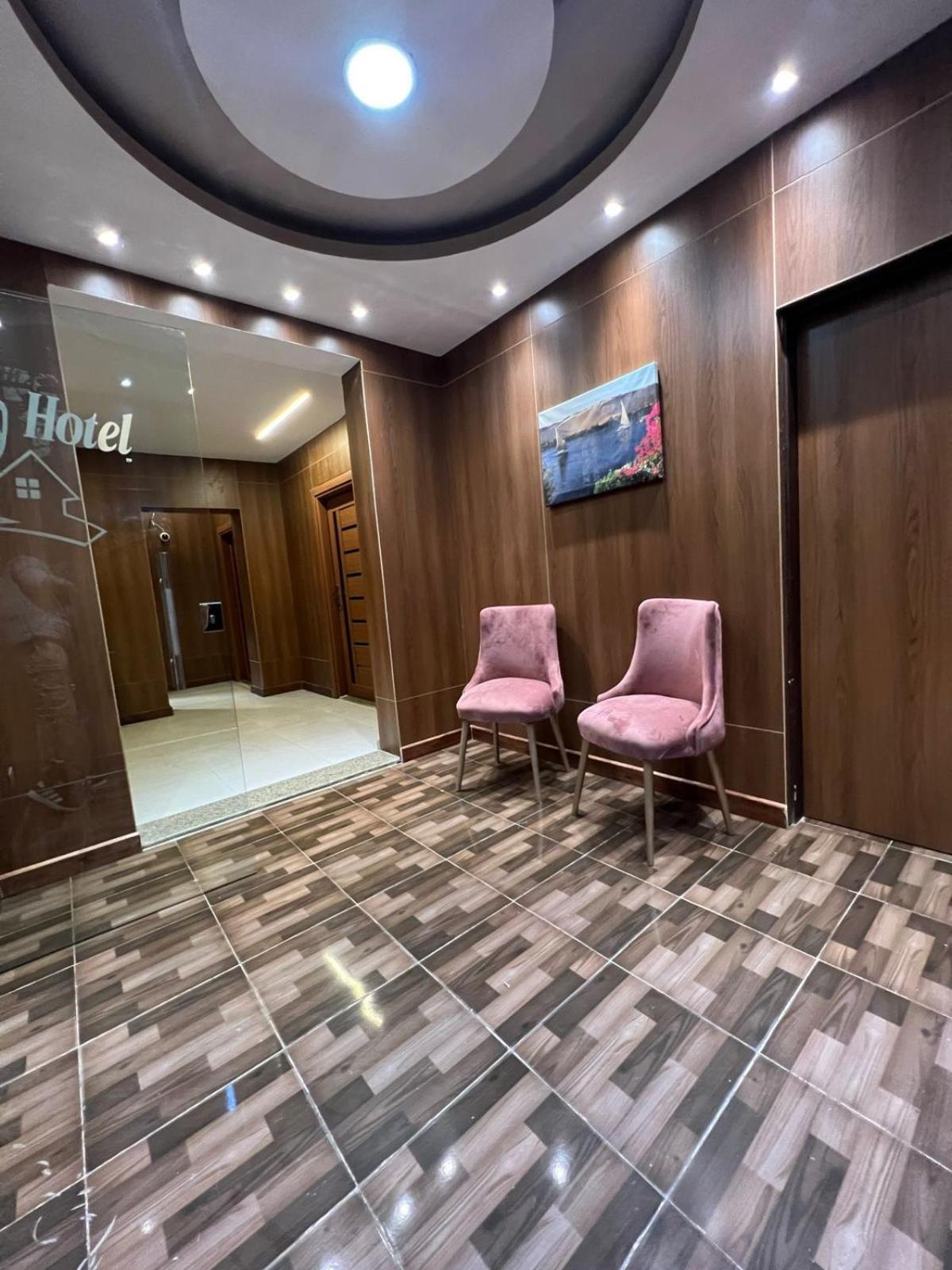 City Hotel Albergue *