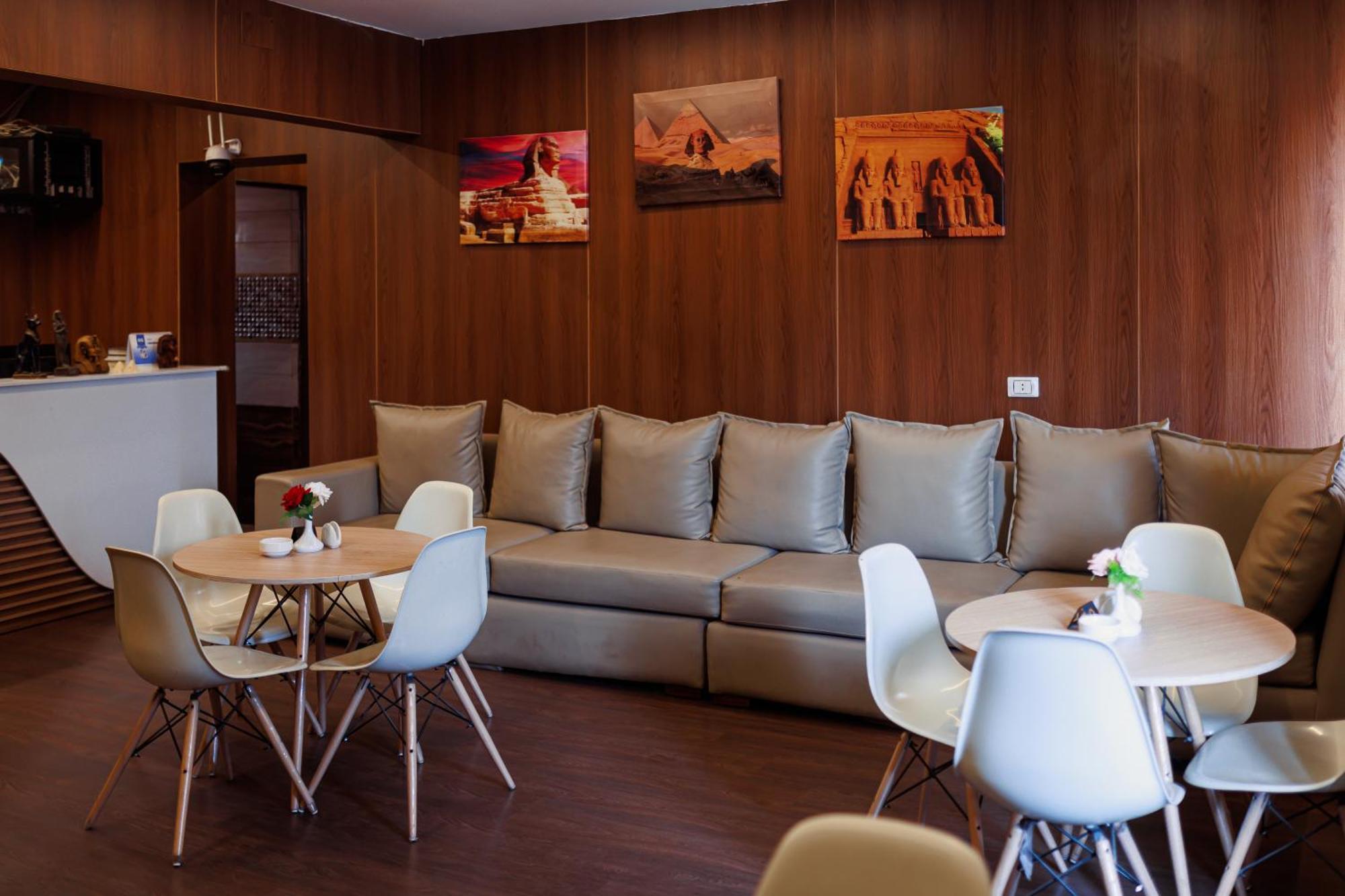 Hostel City Hotel *