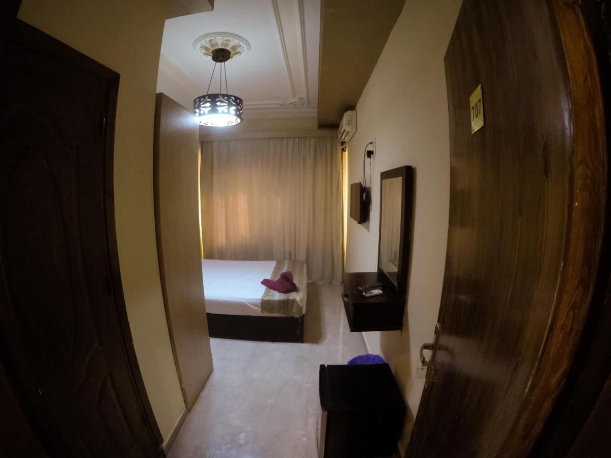 City Hotel Albergue *